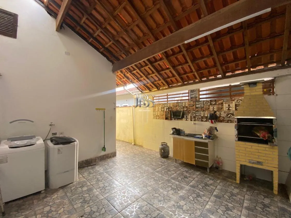 Imagem CASA 2 DORM LADO PISTA E ACEITA FINANCIAMENTO BANCÁRIO NO JARDIM SUARÃO EM ITANHAÉM