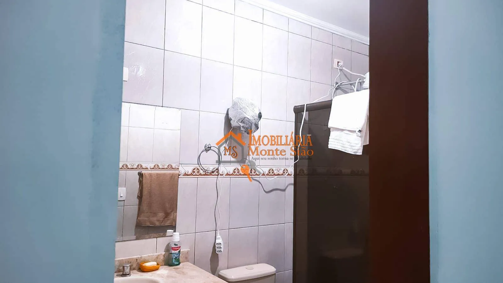 Imagem Sobrado com 4 dormitórios à venda, 266 m² por R$ 680.000,00 - Jardim Paraventi - Guarulhos/SP