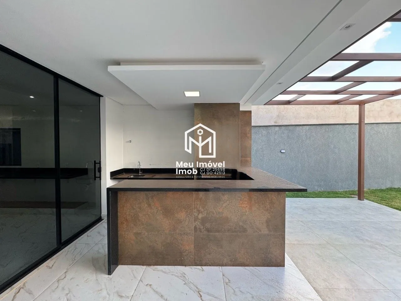 Imagem Casa 3 Qts 1 Suíte 4 Vagas 300m² Piscina Ponte Alta Gama