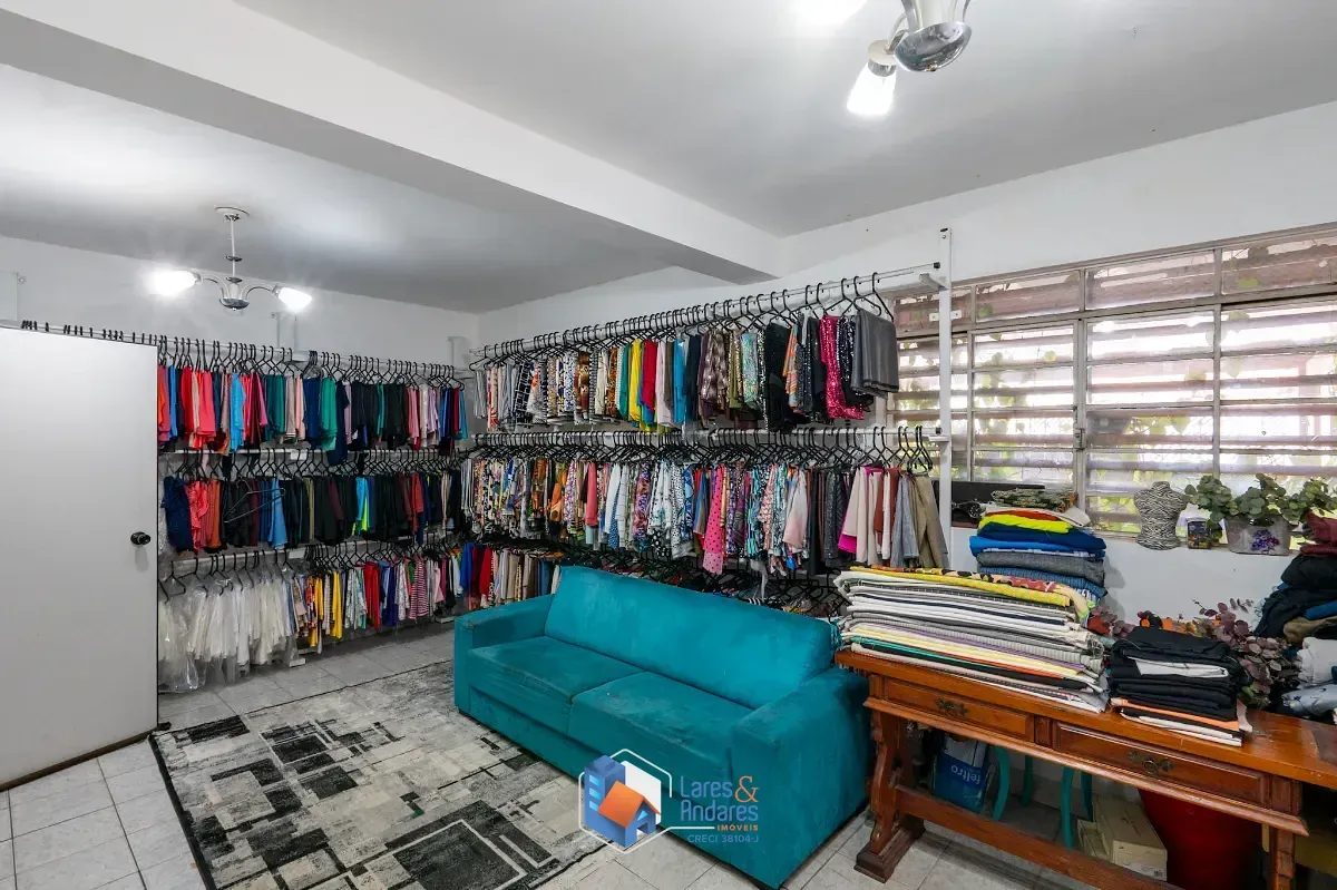 Imagem Sobrado para venda em Jardim Monte Azul com 3 quartos, sendo 1 suíte, 220m²