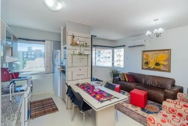 Imagem Apartamento na Cidade Baixa de 1 dormitório e vaga