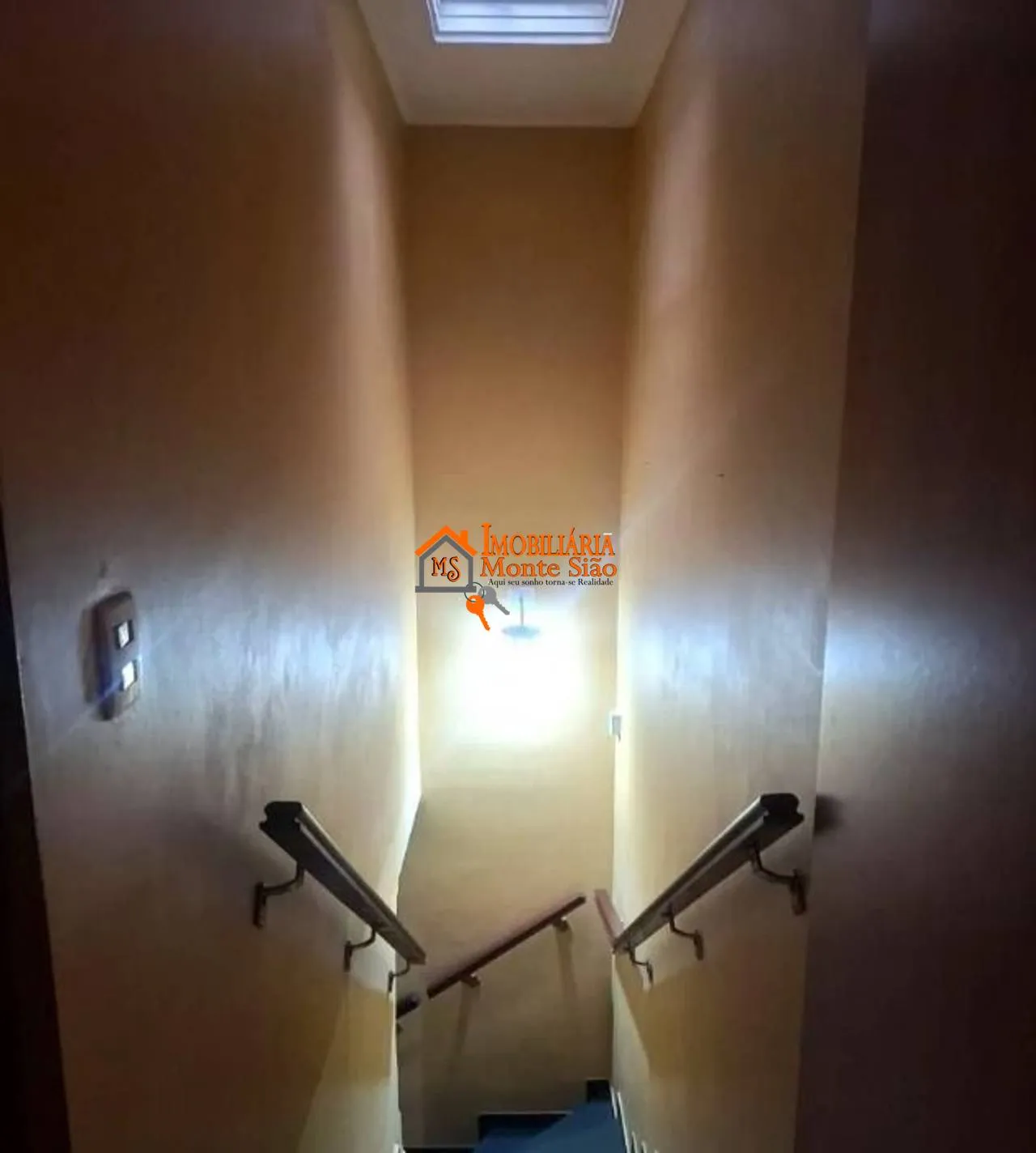 Imagem Sobrado com 3 dormitórios à venda, 100 m² por R$ 550.000,00 - Jardim Vila Galvão - Guarulhos/SP