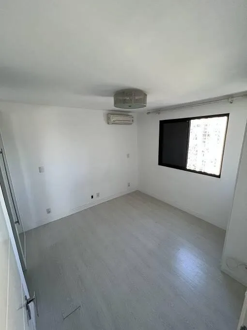 Imagem Venha realizar o SONHO de morar em uma COBERTURA com 244m²