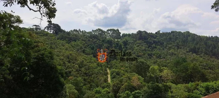 Imagem Chácara com 4 dormitórios à venda, 1000 m² por R$ 950.000,00 - Clube de Campo Vale do Sol - Campos do Jordão/SP