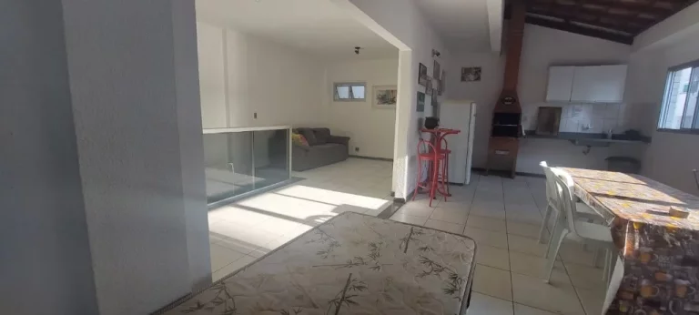Imagem VENDO UMA LINDA COBERTURACOM 4 QUARTOS 2 SUÍTES DE FRENTE PARA A PRAIA.
