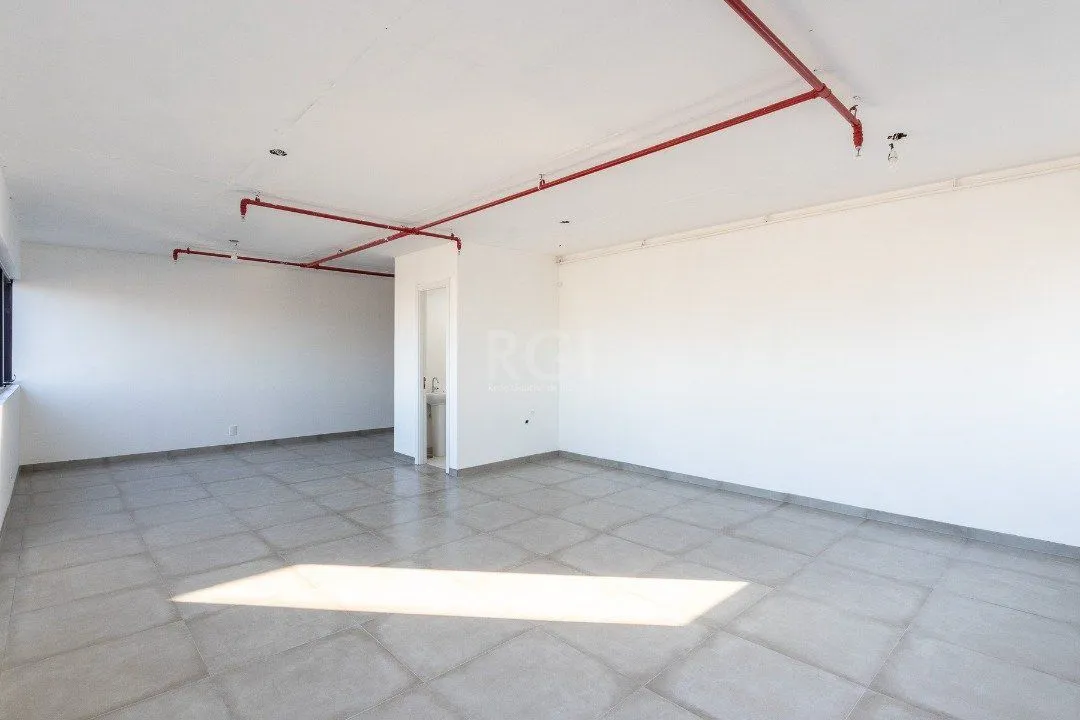 Imagem Conjunto/Sala para Venda - 56.37m² 1 vaga - Cristal