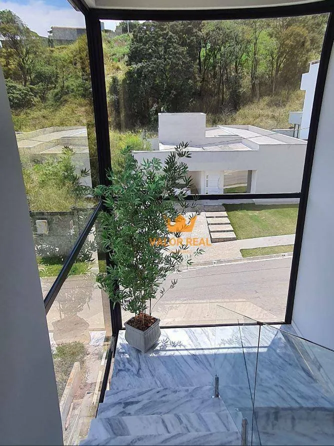 Imagem O aconchego do lar em um imóvel de alto padrão. Condomínio fechado Terras de Jundiaí, Sobrado 380 m2 R$ 2.250 mil