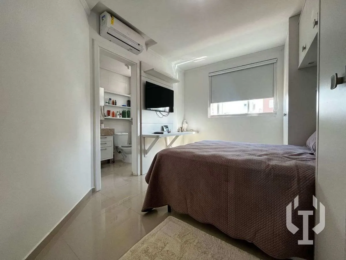Imagem Apartamento à venda, no Veneza, em Itapema, Meia Praia, com 2 quartos, 80m2