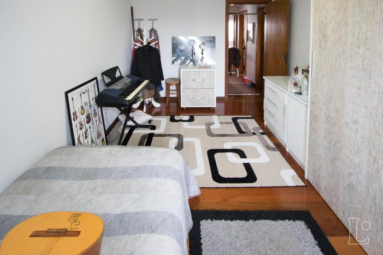 Imagem Casa Condominio para Venda - 382.86m², 4 dormitórios, sendo 2 suites, 4 vagas - Cristal