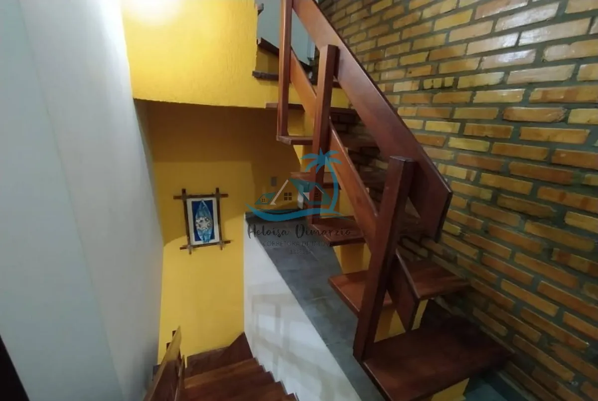 Imagem Apartamento triplex mobiliado com 3 dormitórios à venda no Itaguá em Ubatuba