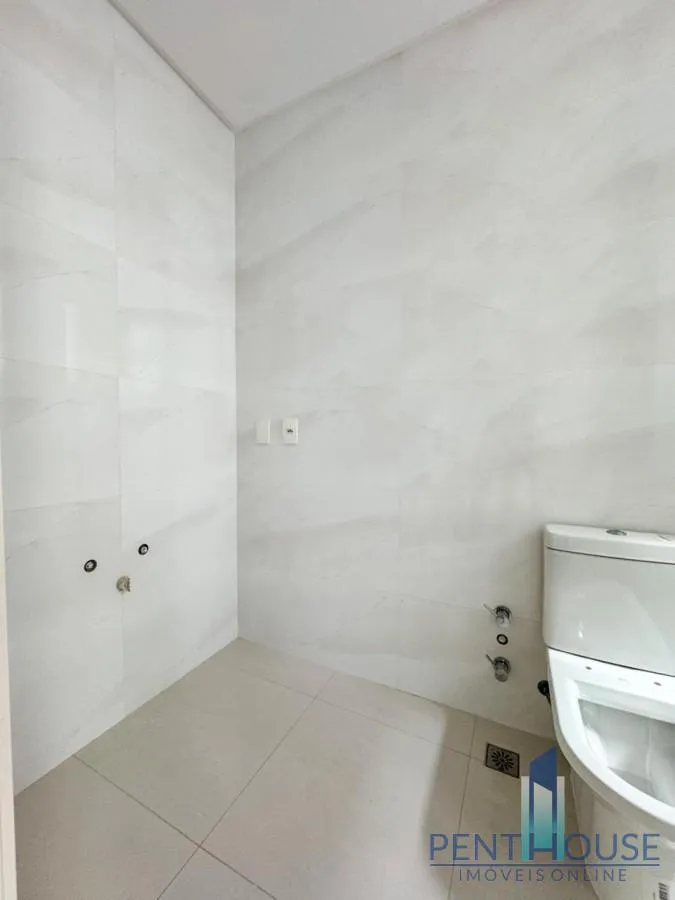 Imagem Apartamento Quadra Mar para Venda em Balneário Camboriú, CENTRO, 3 dormitórios, 3 suítes, 4 banheiros, 3 vagas