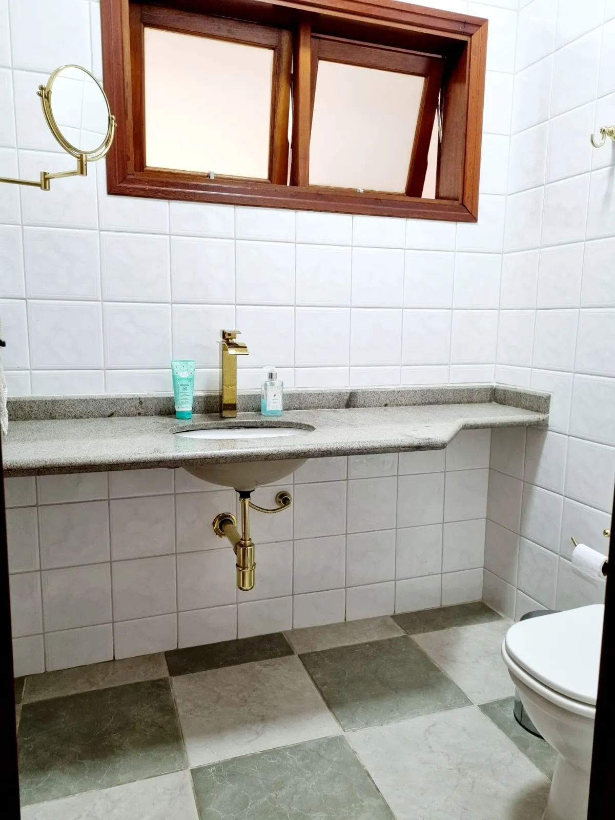 Imagem Excelente Sobrado no Condomínio Ibiti do Paço