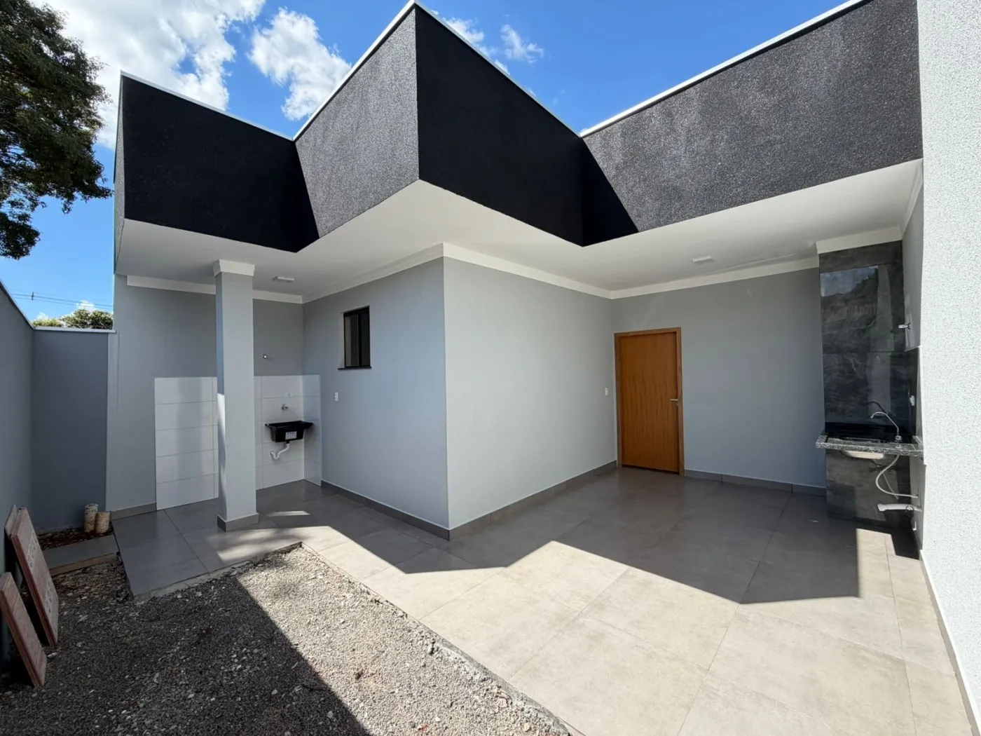 Imagem Casa para Venda no bairro JARDIM REQUIÃO