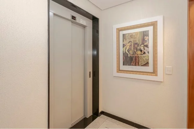 Imagem Apartamento para venda no bairro Petrópolis em Porto Alegre