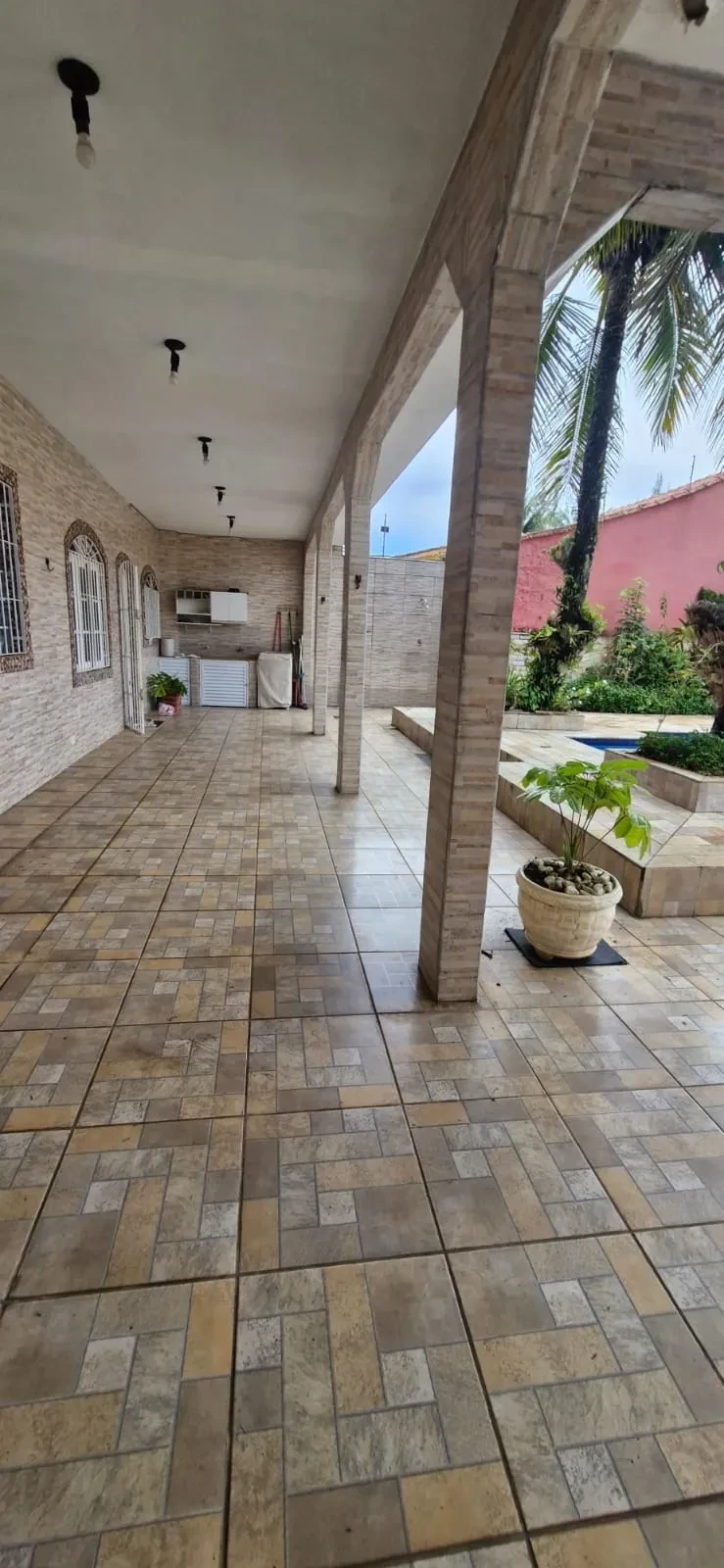 Imagem Casa com 3 Quartos à Venda, 212 metros em Tupy - Itanhaém