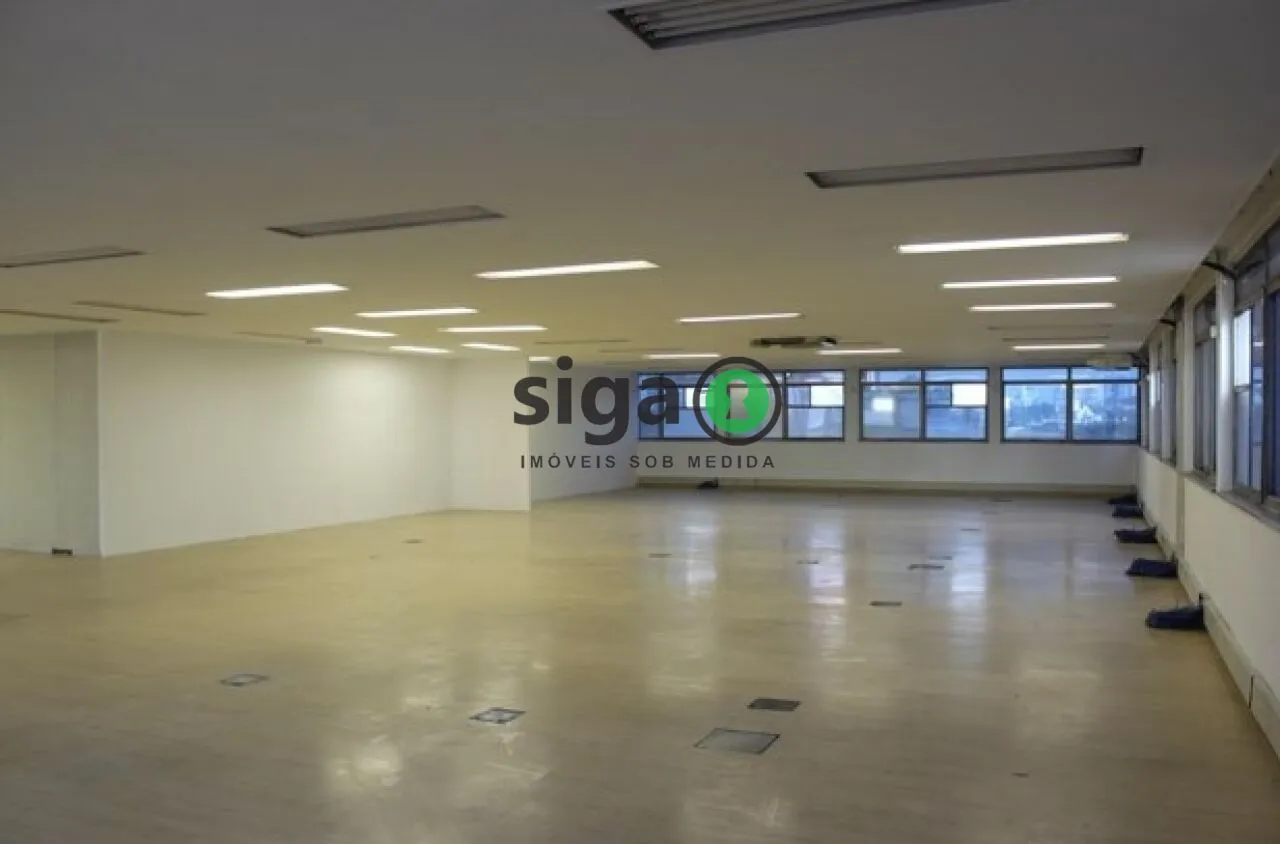 Foto do imóvel Imóvel Comercial à Venda com 517m² no Edifício Parque dos Pinheiros.