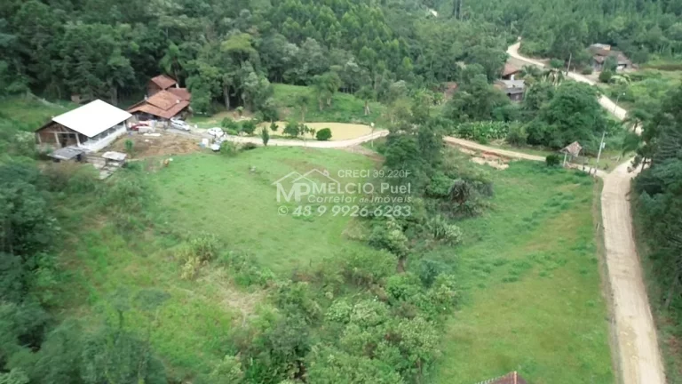 Imagem Ótimo sítio a venda em Pinheral SC. com 40.000m². Propriedade equipada para criação de animais.