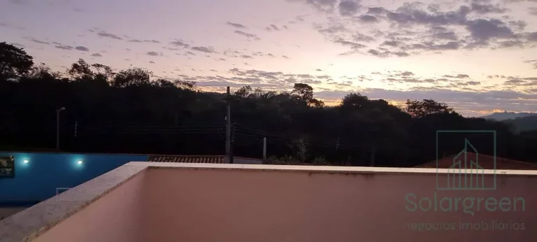 Imagem Chácara à Venda em Terra Preta/Mairiporã: 1035m² de Terreno e 240m² 900 MIL