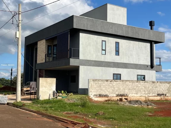 Imagem Casa Duplex para Venda em Chapecó, Centro, 3 dormitórios, 3 suítes, 4 banheiros, 3 vagas