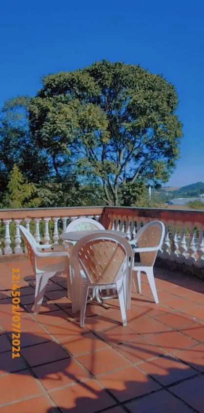 Imagem TERRENO COM CASA - COND. MARAMBAIA- VINHEDO