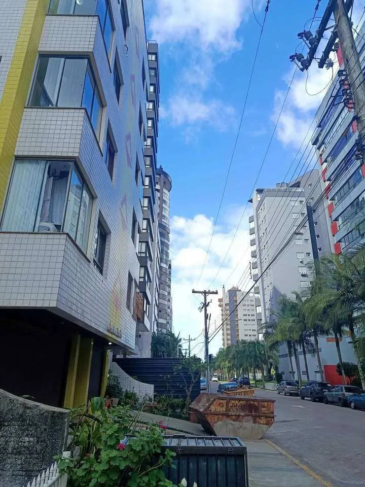 Imagem Apartamento à venda em Torres, com 1 quarto