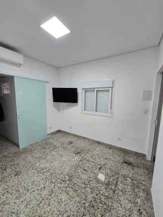 Imagem Casa Residencial para Locação - Reformada e Completa