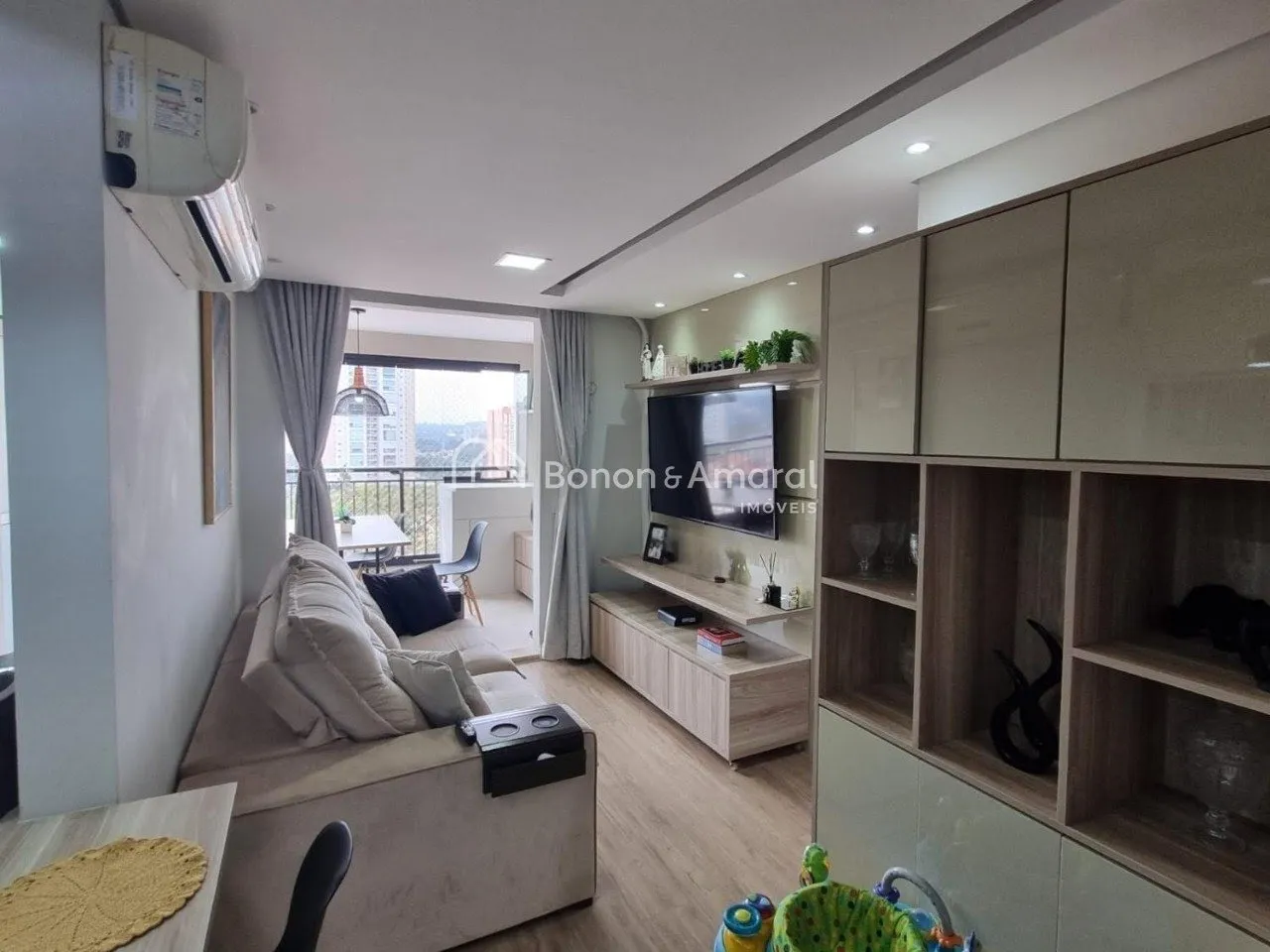 Imagem Apartamento à Venda - Taquaral, Campinas | 2 Dormitórios (1 Suíte)