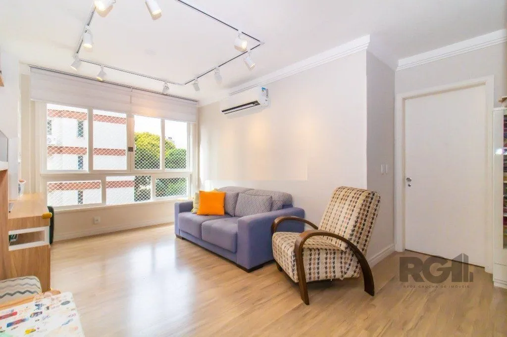 Imagem Vende-se belo apartamento a 2 quadras do Parcão, 3 quartos com suíte e vaga coberta - 110m² - Auxiliadora