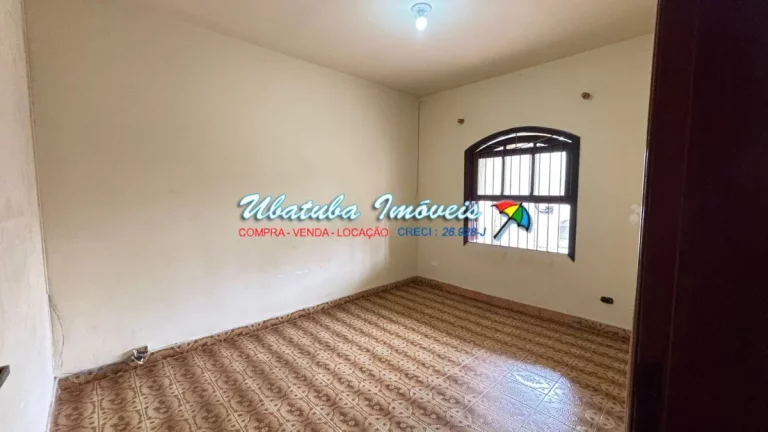 Imagem Casa em excelente localização no centro de Ubatuba com edicula