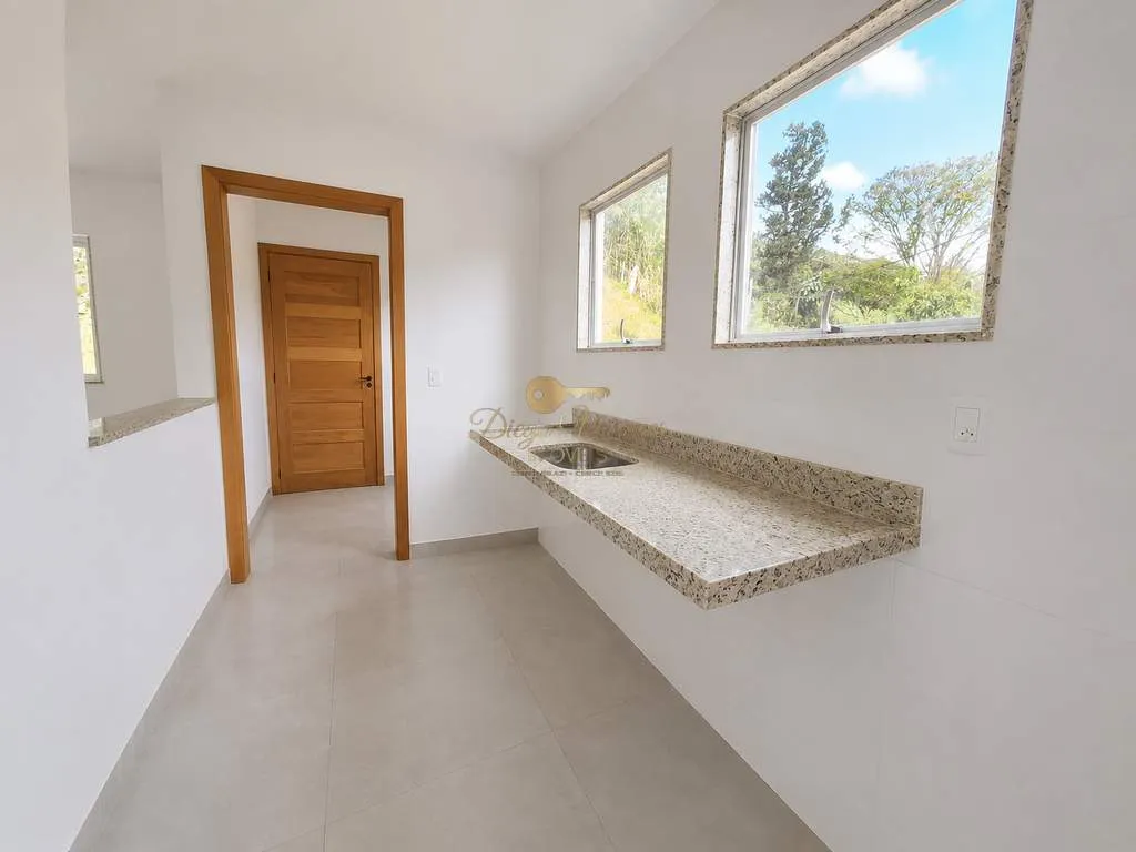 Imagem Casa em Condomínio para Venda em Teresópolis / RJ no bairro Albuquerque