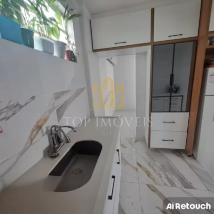 Imagem Oportunidade lindo e espaçoso apartamento três dormitórios todo reformado no centro