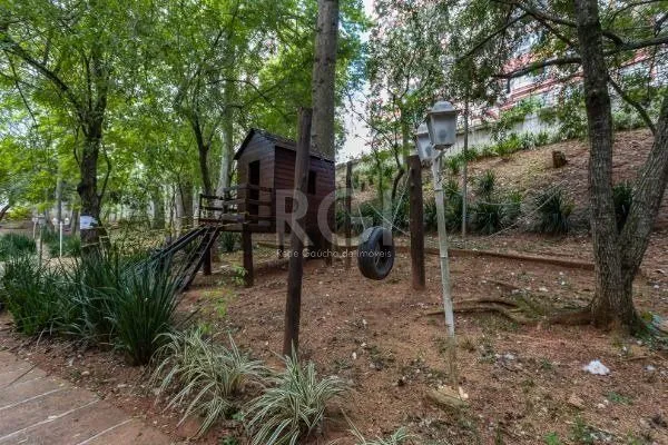 Imagem Cobertura para Venda - 134.45m², 3 dormitórios, sendo 1 suites, 2 vagas - Cavalhada