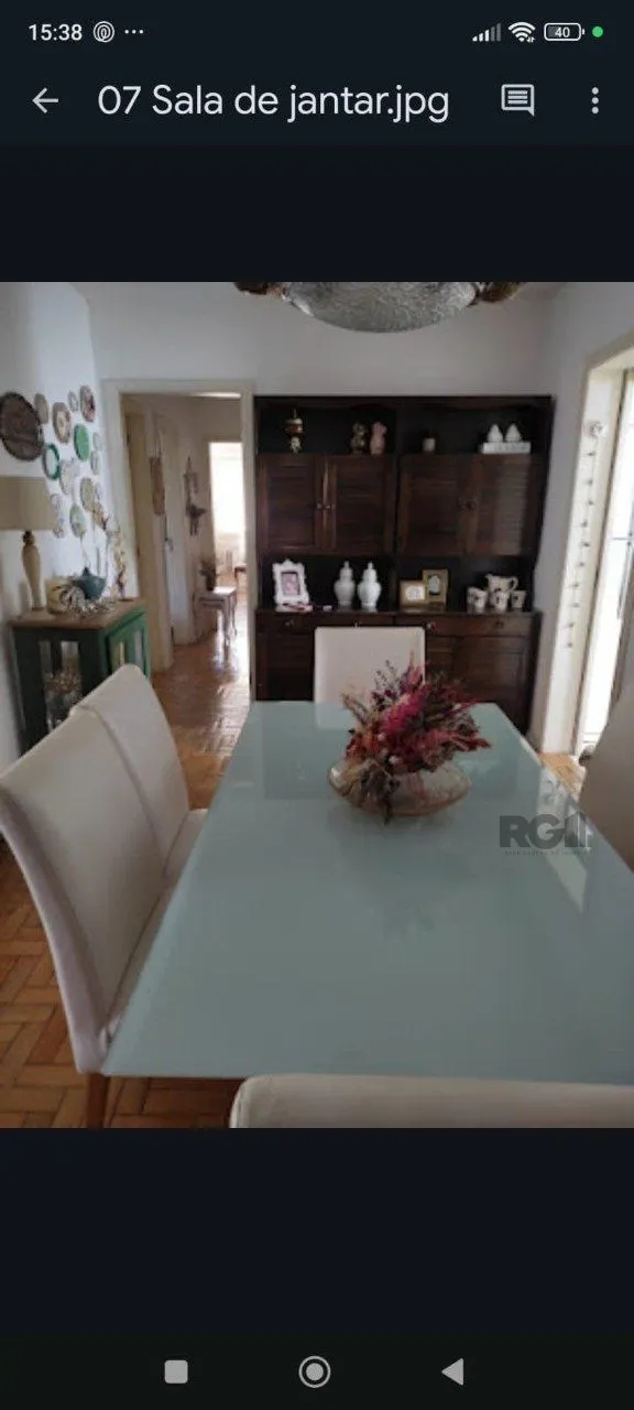 Imagem Apartamento de 130 m2,com 3 dormitórios e suíte, no bairro Jardim Botânico.