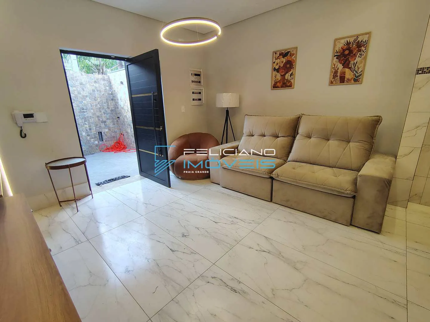 Imagem Casa com 3 quartos, Caiçara, Praia Grande - R$ 1.35 mi, Cod: 7244