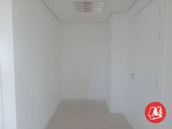 Imagem Aluga-se sala comercial de 100m² próximo ao Cobasi da Ipiranga