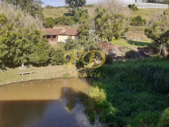 Imagem Sítio em Atibaia com Lago