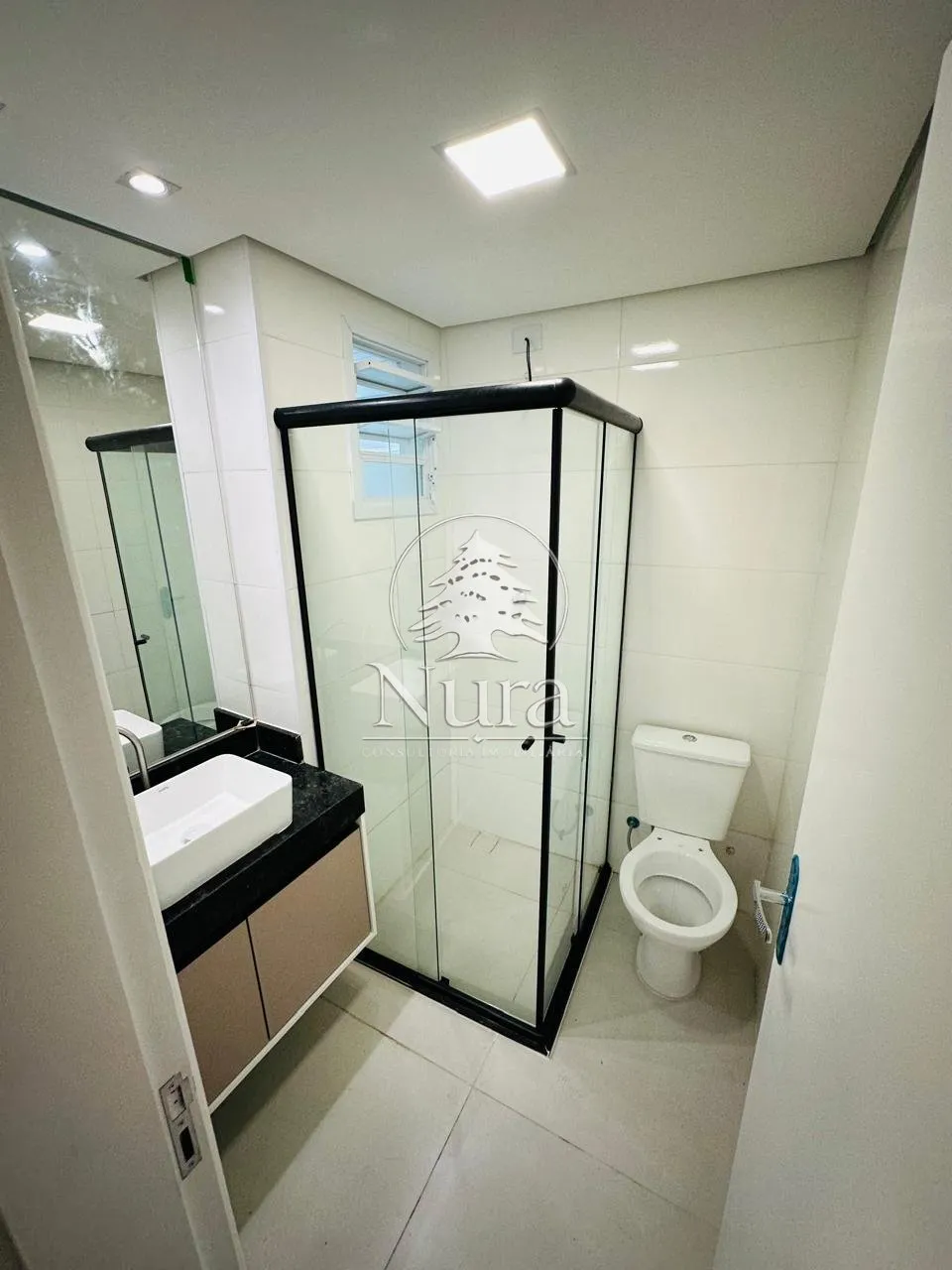 Imagem Apartamento de 2 quartos, 63m² no bairro Ponta da Praia, em Santos