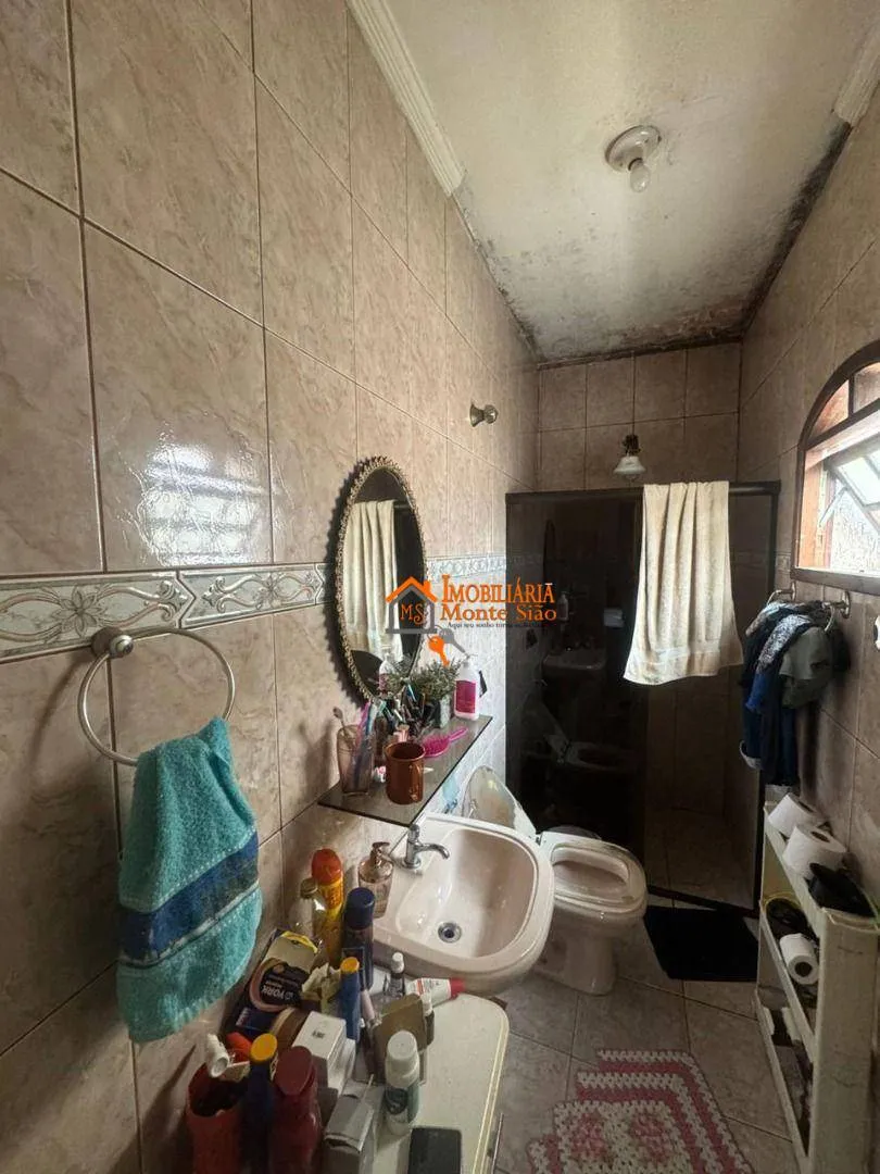 Imagem Casa com 3 dormitórios à venda, 270 m² por R$ 720.000,00 - Jardim Jovaia - Guarulhos/SP