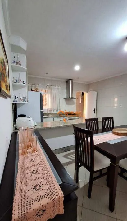 Imagem Casa com 2 dormitórios à venda, 131 m² por R$ 636.000,00 - Macedo - Guarulhos/SP