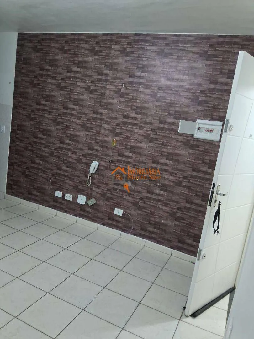 Imagem Apartamento com 2 dormitórios à venda, 48 m² por R$ 200.000,00 - Vila Sadokim - Guarulhos/SP