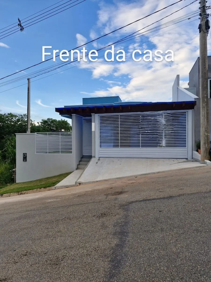 Imagem Casa Térrea para venda com piscina em Piracaia
