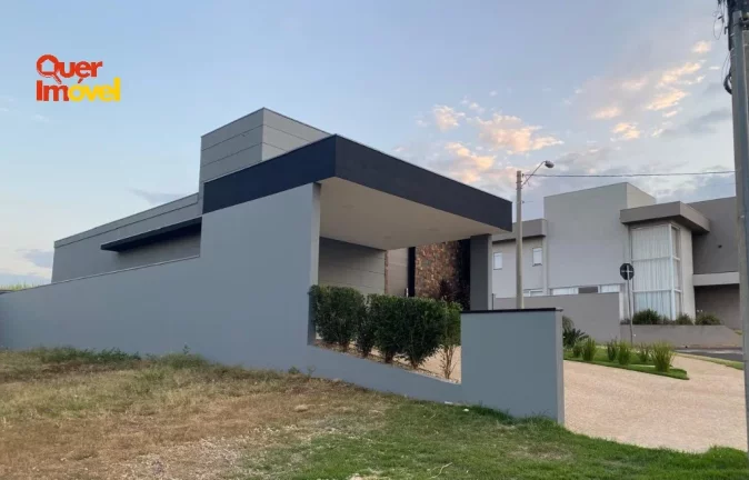 Imagem Casa em Condomínio à Venda em Ribeirão Preto-SP - 3 Quartos, 3 Suítes, 2 Salas, 4 Banheiros e 4 Vagas de Garagem