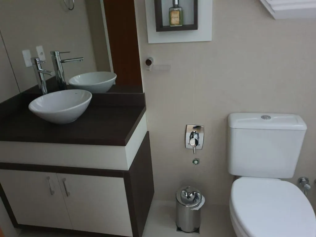 Imagem Apartamento 4 Dormitórios - Bairro Centro