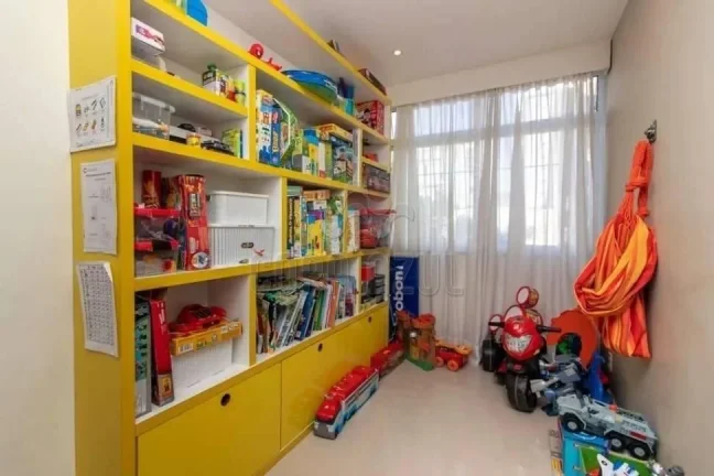 Imagem Jardim Botânico – Rua Jardim Botânico | Residencial › Apartamento 3 quarto(s) à Venda