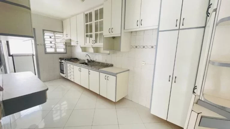 Imagem Apartamento com Vista Lateral para o Mar em Praia Grande – Bairro Ocian