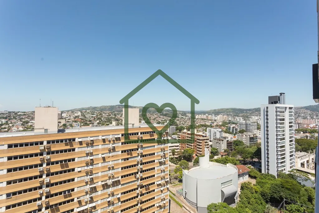 Imagem Apartamento pronto para morar com móveis fixos e eletrodomésticos, composto de sala com sacada abe...