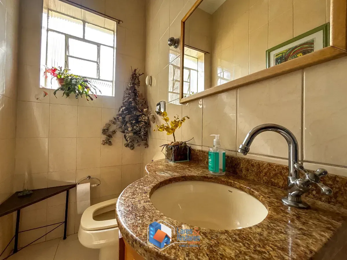 Imagem Casa para venda em Vila Anglo Brasileira com 4 quartos, sendo 1 suíte, 222m²