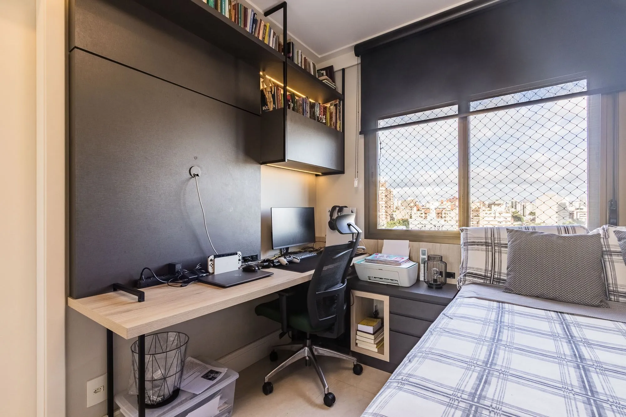 Imagem Apartamento de 3 quartos, 3 suítes e 2 vagas de garagem Higienópolis em POA