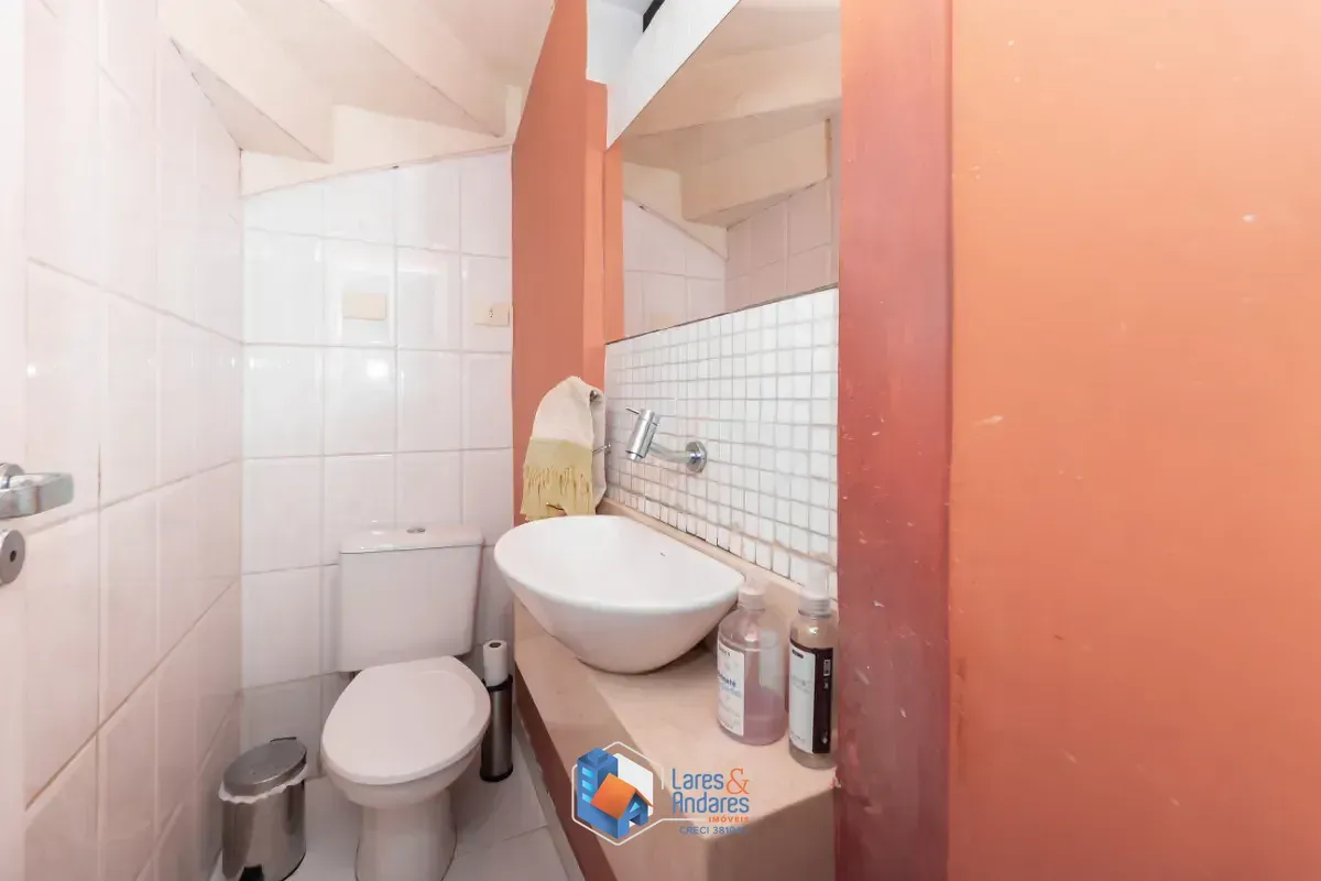 Imagem Casa para venda em Vila Olímpia com 3 quartos, sendo 1 suíte, 120m²