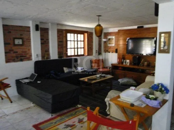 Imagem Casa Condominio para Venda - 480m², 3 dormitórios, sendo 2 suites, 2 vagas - Elsa